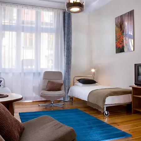 Apartamenty Pomaranczarnia Poznan Exterior photo