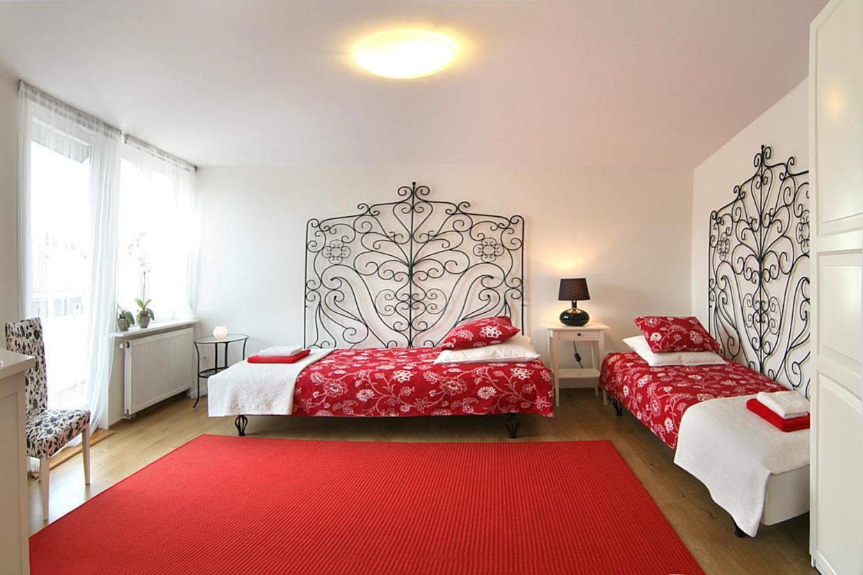Apartment Pomaranczarnia
